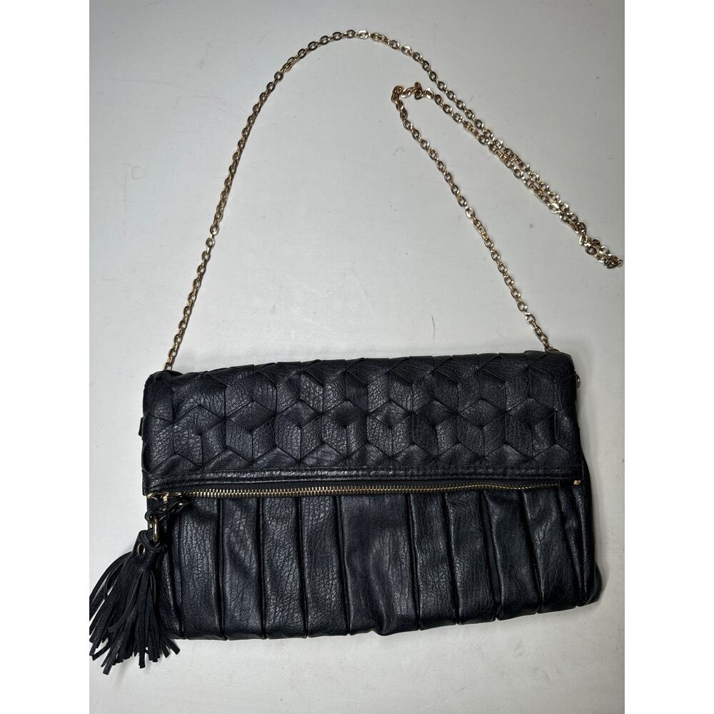 Urban Expression Courtney clutch gold tone chain crossbody black purse bag